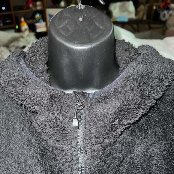 Fast Fleece Plush Full-Zip Jacket - Picture 2 of 9